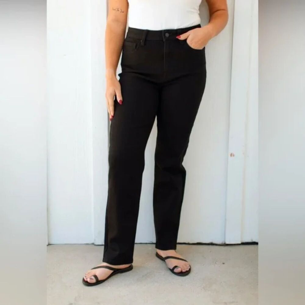 Carly Jean Los Angeles Chrissy Classic High Rise Straight Jeans Black NWT Sz 13
